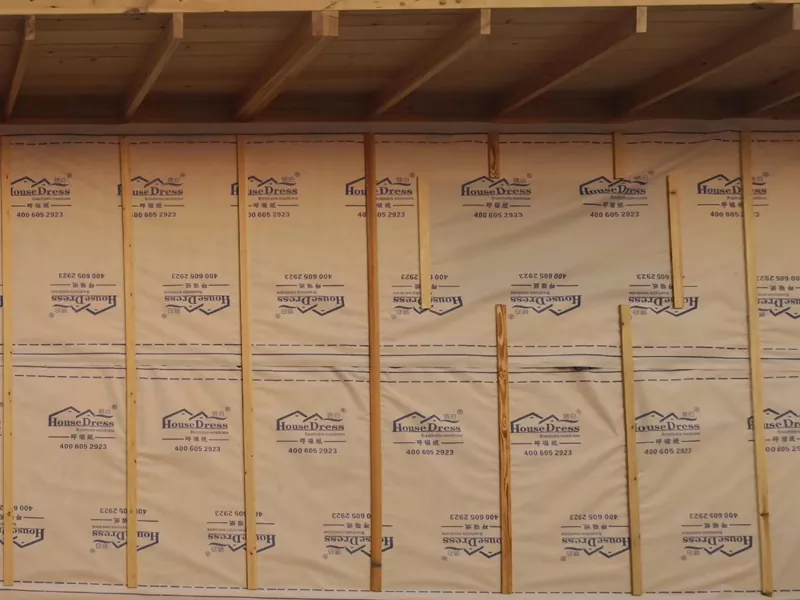 Non Overlap Breathable Membrane